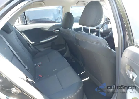 2013 Toyota Corolla S z USA, uszkodzony, nr VIN 5YFBU4EEXDP147897